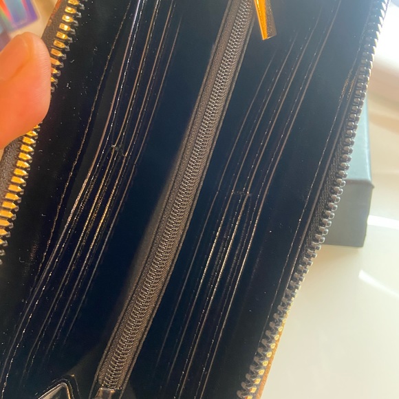 Flower print wallet - Picture 3 of 4